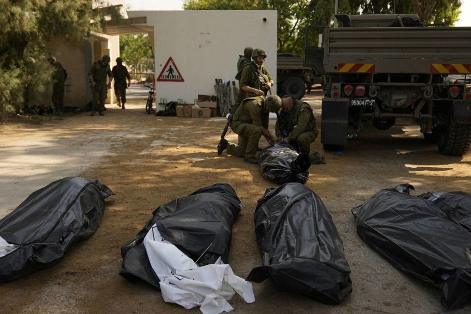 قناة &quot;إسرائيلية&quot; تكشف كيف قصف جيش الاحتلال مستوطنيه أول أيام &quot;الطوفان&quot;