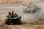 &laquo;التحالف&raquo; السعودي يجدد غاراته على اليمن و&laquo;أنصار الله&raquo; يهاجمون نجران وجازان