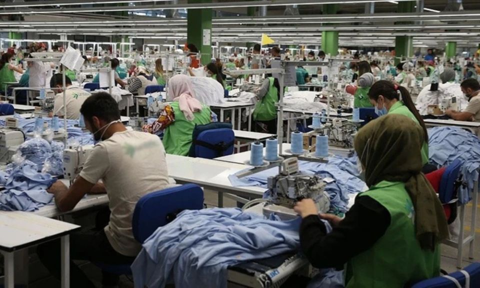 بصراحة .. حقوق العمال لا تُغطى بغربال