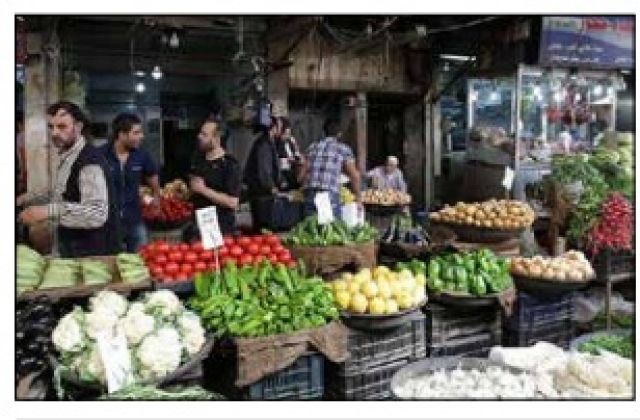 في حلب.. تجار الأزمة أخطر من الوباء