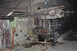 دير الزور مواد الإغاثة تباع في الأسواق.. والحصار مستمر