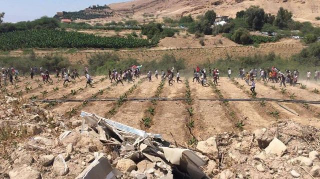 متظاهرون اجتازوا الحدود مع لبنان باتجاه فلسطين المحتلة