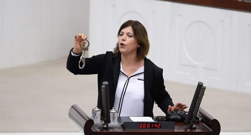 النائبة في البرلمان التركي عن حزب «الشعوب الديمقراطي»، ميرال دانيس بشتاش