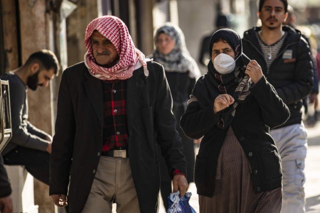 هل يرتقي «نشاط» الحكومة «المضاد لكورونا» إلى مستوى موزمبيق؟