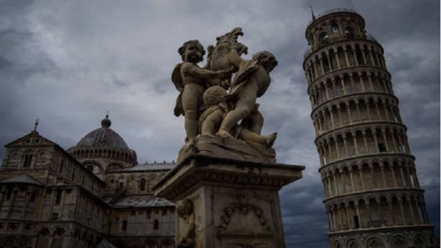 مواقع تاريخية حول المتوسط عرضة للدمار؟