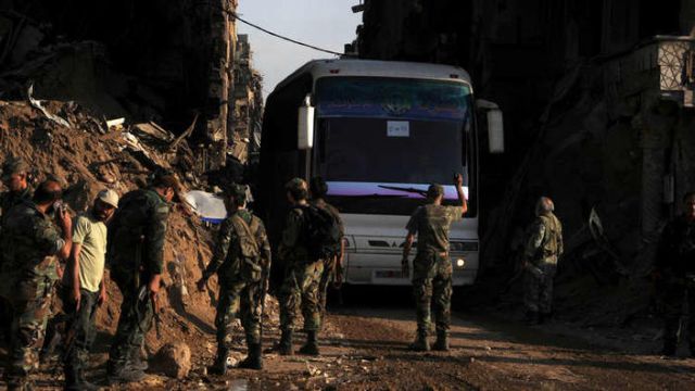 الدفاع الروسية: إخراج مسلحي اليرموك قيد الإنجاز