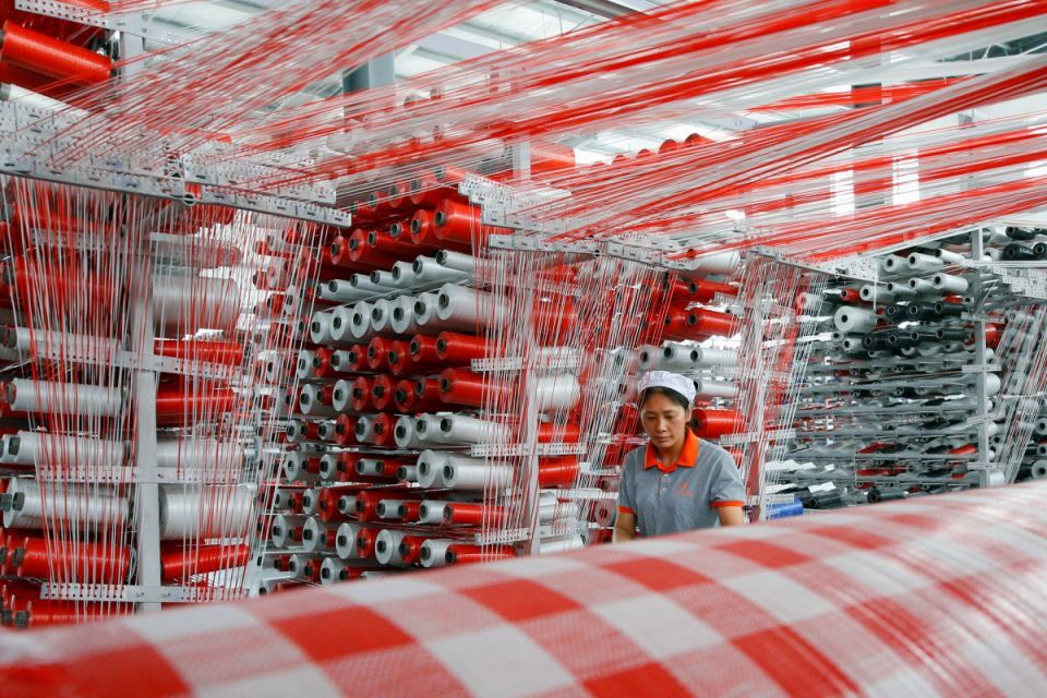 بكين: سنرد على أية عقوبات أمريكية