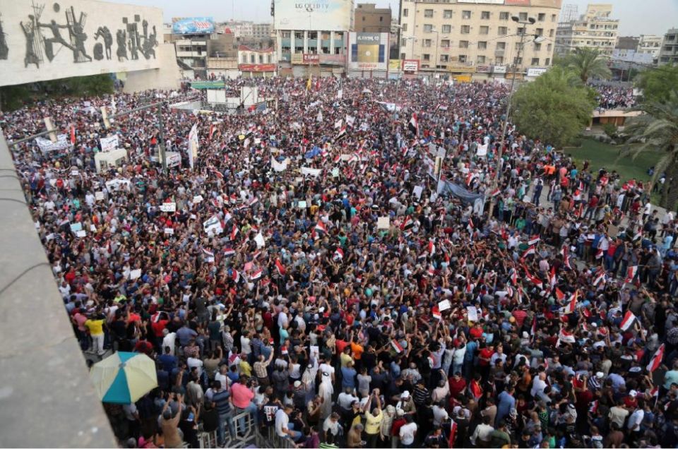 سباق الساحات.. بين &laquo;الإصلاحات&raquo; والاحتجاجات