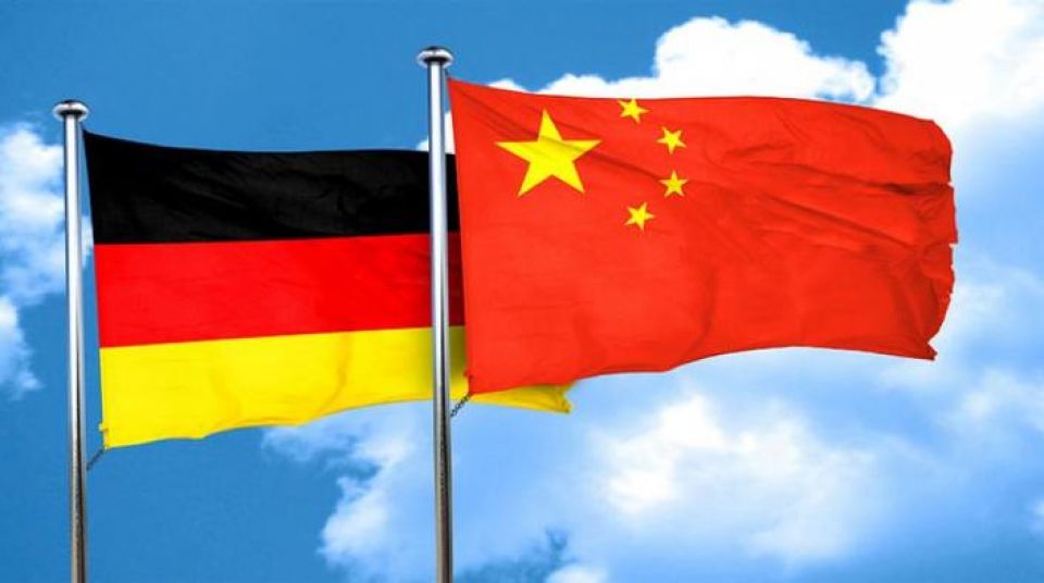 التنسيق الصيني ـ الألماني يرفع اليوان واليورو
