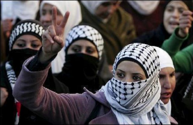 الأسيرات في سجن الدامون يبعثن رسالة تحذير للعدوّ