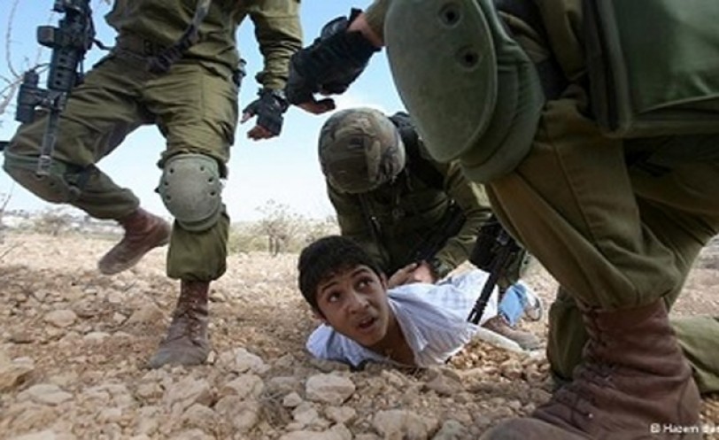 230 قاصراً فلسطينياً يقبعون في سجون الاحتلال