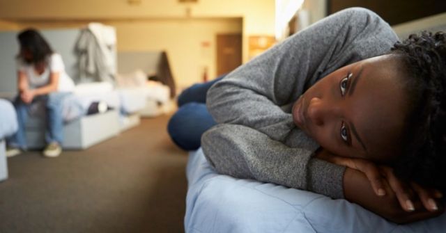 عواطف البشر بوصفها مادة سياسية