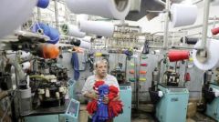 مصر تستهدف 6.5 % نمواً اقتصادياً العام المقبل