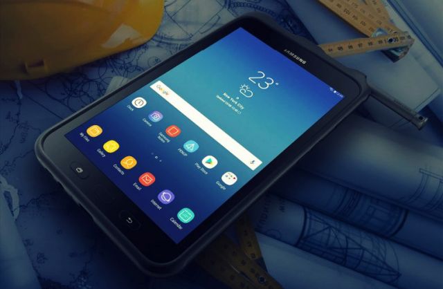 تضمن الشركة أنه يمكن أن يسقط من ارتفاع 1.2 متر دون مشاكل