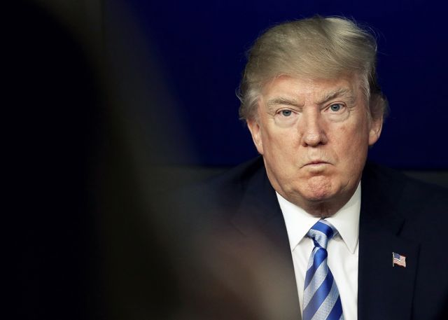 ترامب لـ&laquo;الديمقراطيين&raquo;: متآمرون