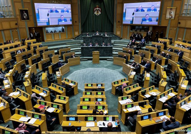 مجلس النواب الأردني يصوّت بالأكثرية على طرد السفير "الإسرائيلي"