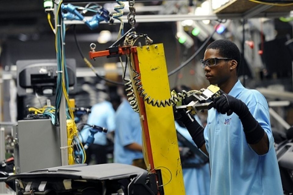 هل تفقد الولايات المتحدة هيمنتها على اتفاقاتها الاقتصادية؟