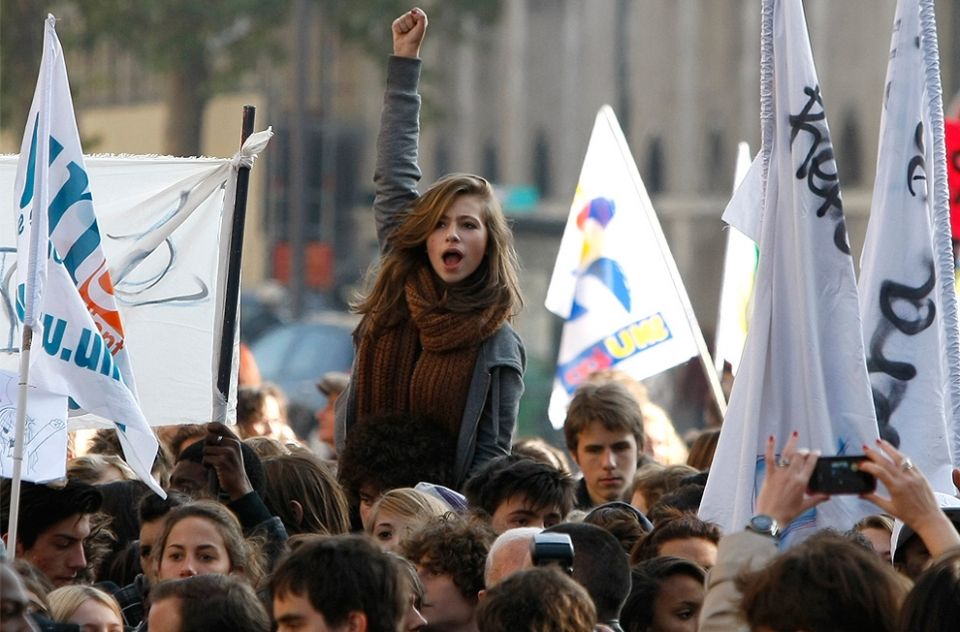 موجة احتجاجات على التقشف تجتاح أوربا