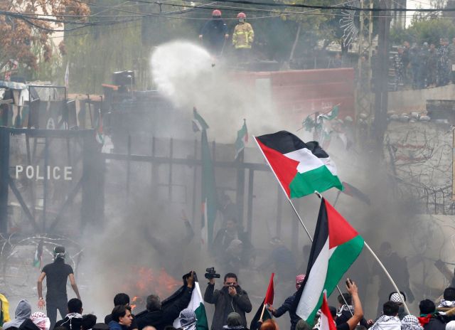 «الشيوعي اللبناني» يطالب بوقف التعاون مع واشنطن وطرد سفرائها