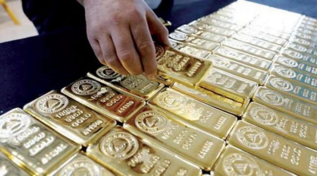 الذهب يصعد وسط توقعات بوقف رفع الفائدة الأميركية