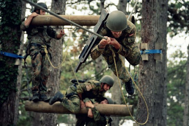 تساؤلات حول جهوزية الجيش الألماني