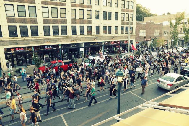 شرطة سانت لويس ألقت القبض على 9 أشخاص سيواجهون اتهامات