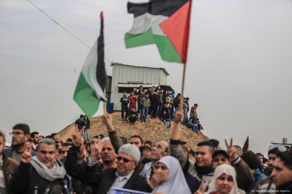 &laquo;عمداء الأسرى&raquo; وعقود من الزمان خلف القضبان