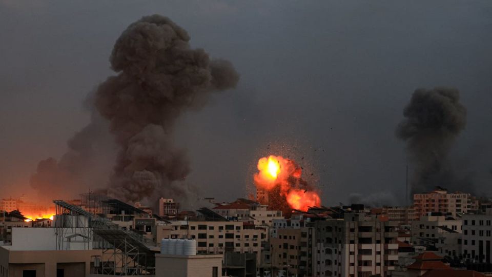 غزة: قصف صهيوني وحشي كثيف للمدنيين والمستشفيات ومجازر متوالية