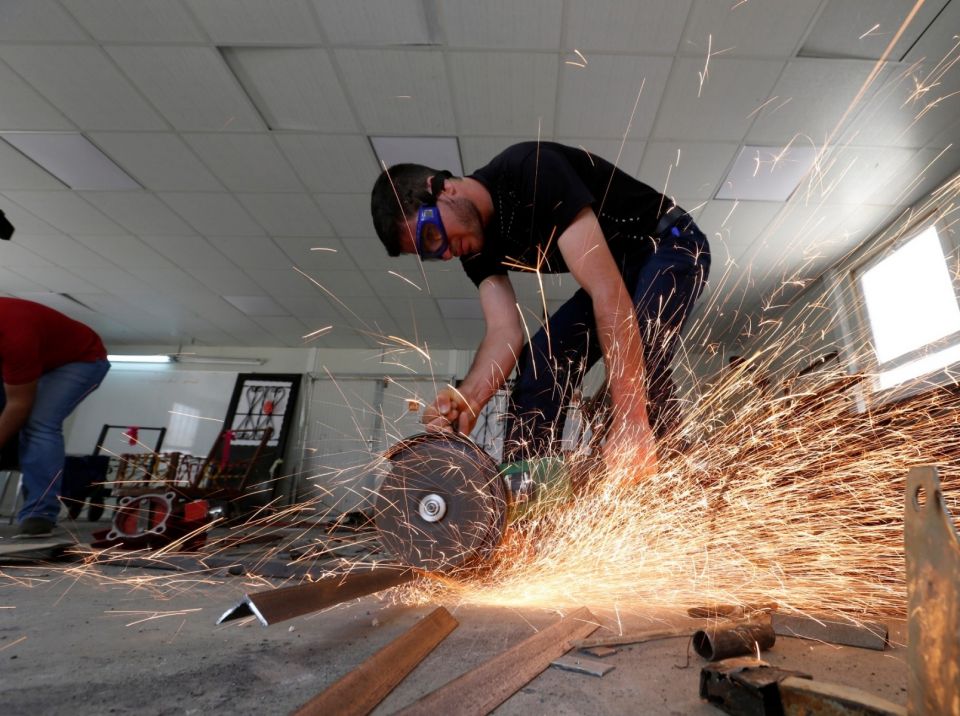 ليس لدى العمال ما يخسرونه أكثر مما خسروه