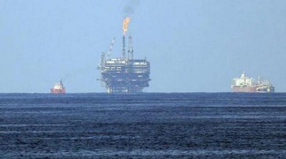 مصر توقع اتفاقيتين للتنقيب عن النفط والغاز