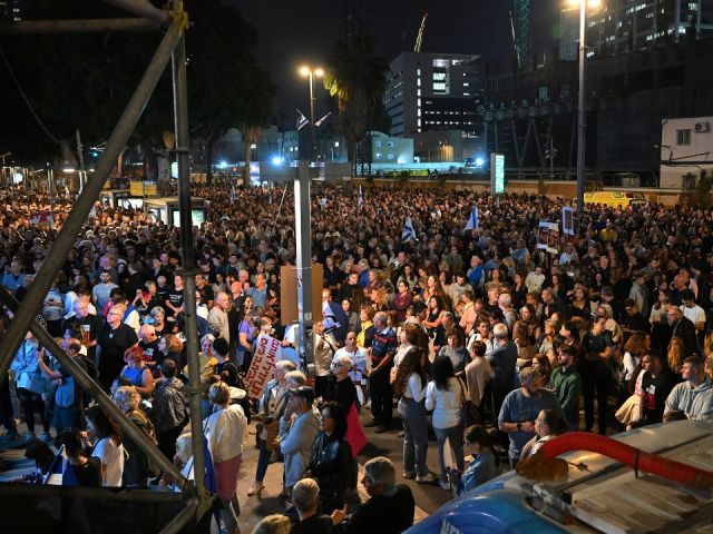 مظاهرة حاشدة في تل أبيب ضد حكومة نتنياهو