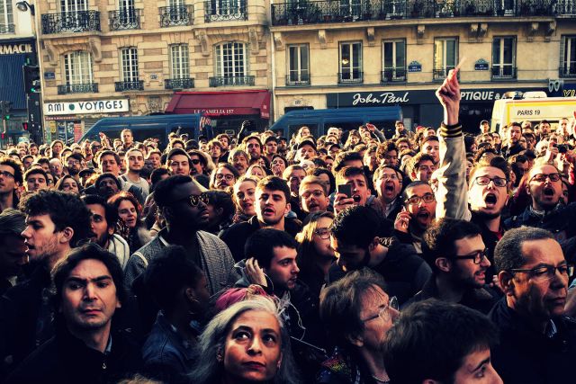 &laquo;هِبة&raquo; ماكرون: &laquo;هدية للأغنياء&raquo;