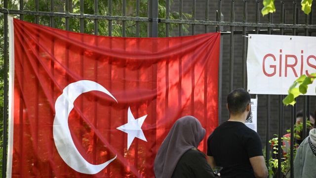 هل تحسم لأردوغان بجولة أم تذهب لجولة ثانية؟ (فرز 80% من الأصوات)