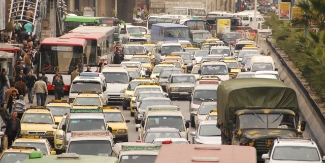 أزمة البنزين بين الخلل الهيكلي ومرونة الحكومة