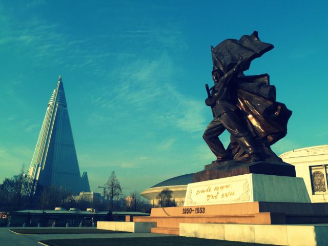 بيونغ يانغ توقف التجارب النووية واختبارات الصواريخ الباليستية