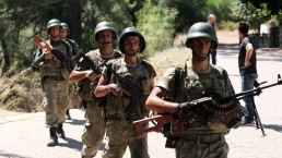 صواريخ على مطار ديار بكر التركي