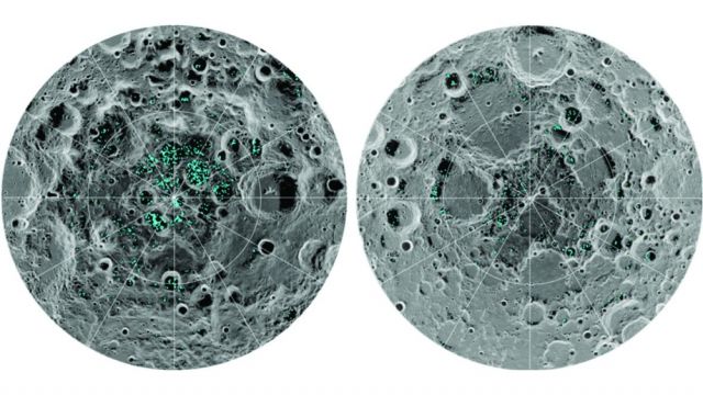 جليد على سطح القمر