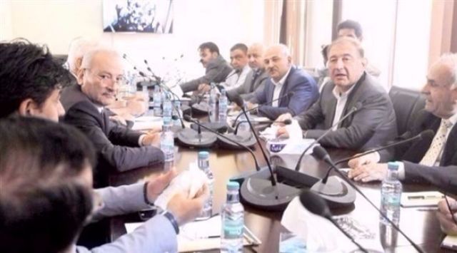 في الرياض: بين الاستجداء والابتزاز!