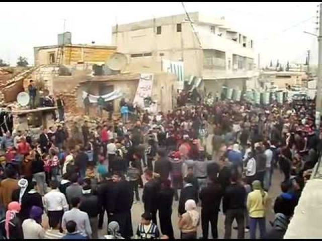 الجامعة.. حاضن سياسي أم مؤسسة حيادية؟؟