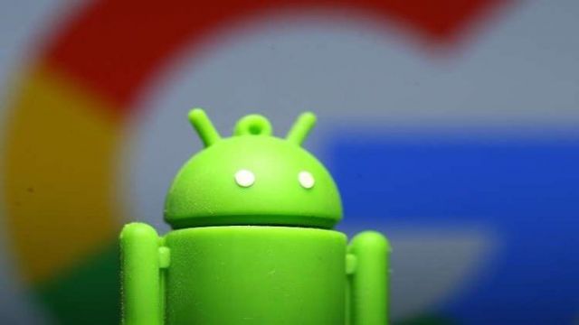 تطبيقات تسرق الأموال عبر الهواتف