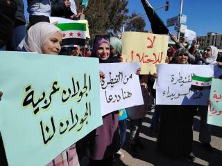 افتتاحية قاسيون 1257: ترامب ونتنياهو زائلان والجولان سوريٌ وسيبقى!