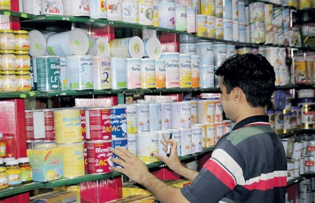 الحسكة.. التجار يخوضون معركة على «حليب الأطفال»