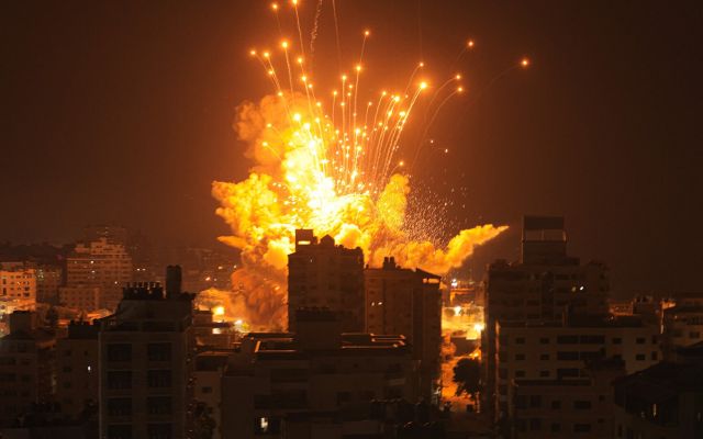 ليلة دامية يشهدها قطاع غزة تحت القصف «الإسرائيلي» المتواصل