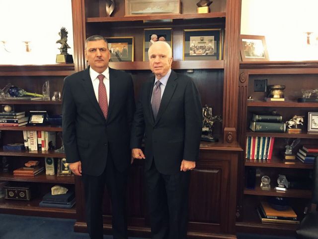 تزامن هذا &laquo;التفريخ&raquo;، مع عملية تشكيل الوفد الواحد للمعارضة، بما يعنيه، من إمكانية لإجراء مفاوضات مباشرة 