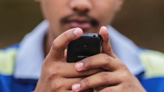 دون منافسة وبظروف صعبة... الحديث عن مشغل خليوي ثالث وتغييب القطاع العام مجددا