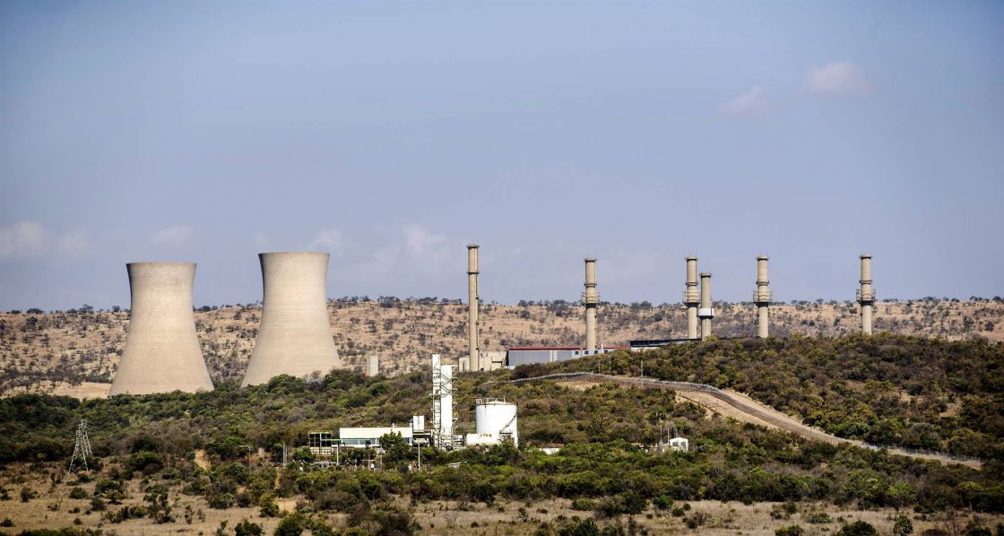 جنوب إفريقيا تمدد عمل محطة نووية 20 عاماً