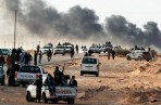 معيتيق سنركز على مكافحة المتشددين وحفتر يتهمه بالعجز