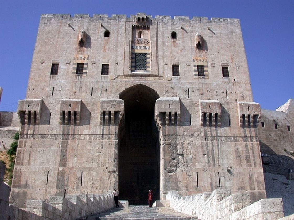 حلب القلعة..