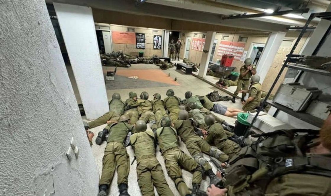 صورة «المارد التكنولوجي» هذه المرة