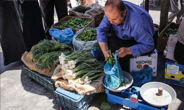 بصراحة .. العمال محكومون بالجوع.. ولا بدّ من النضال لنيل حقوقهم